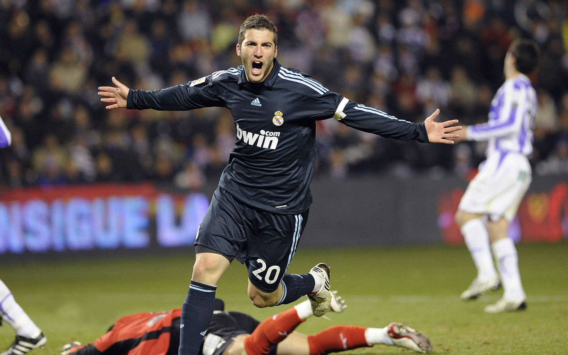 开云体育入口-广东队战术压制吉林队，小贾伦成为关键先生